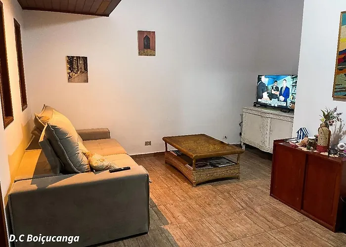 Casa Rustica Em Condominio Com Piscina E Muita Natureza